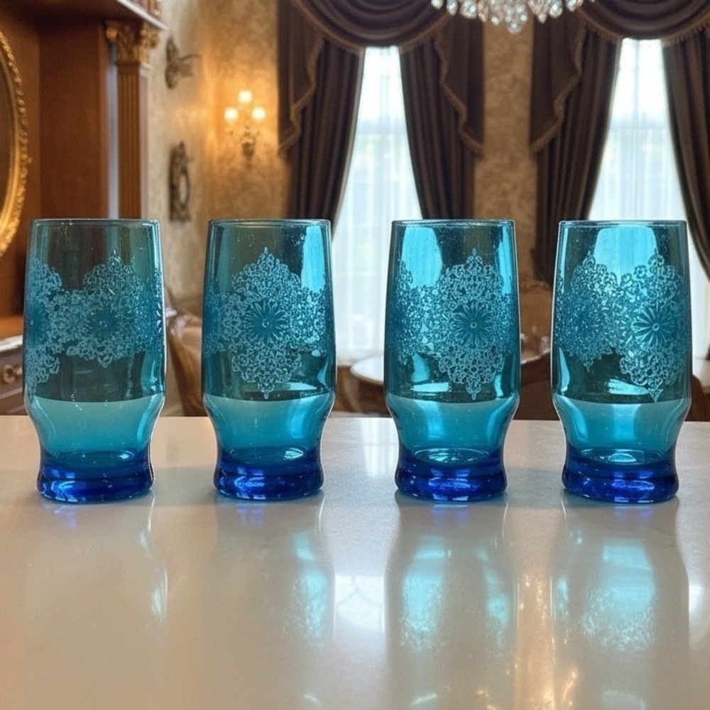 Anchor Hocking Chateau Pattern Tumblers, Set of 4,‎ Vintage Turquoise Glasses